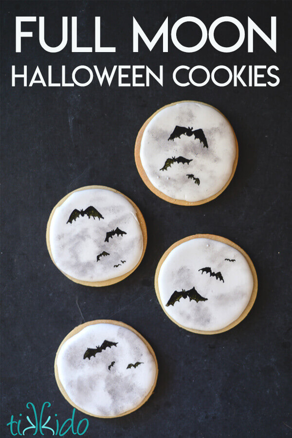 Easy tutorial for decorating full moon sugar cookies for Halloween