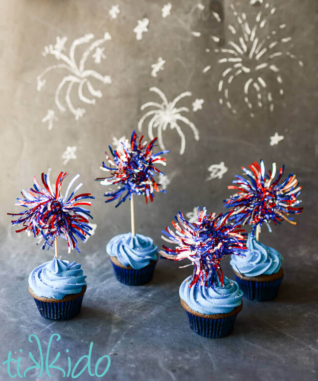 Fireworks cupcake toppers for 4th of July cupcakes
