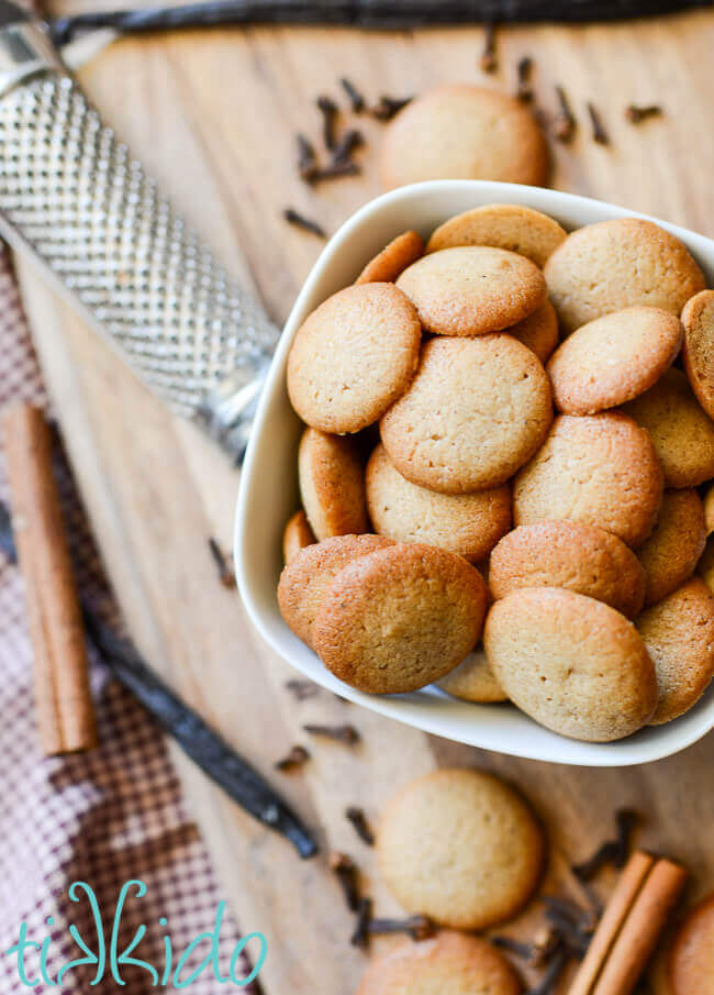 Pumpkin Spice Vanilla Wafer Cookies surrounded by whole spices.