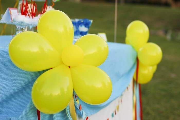 Balloon flowers decorating the dessert table at the Balloon Birthday Party.