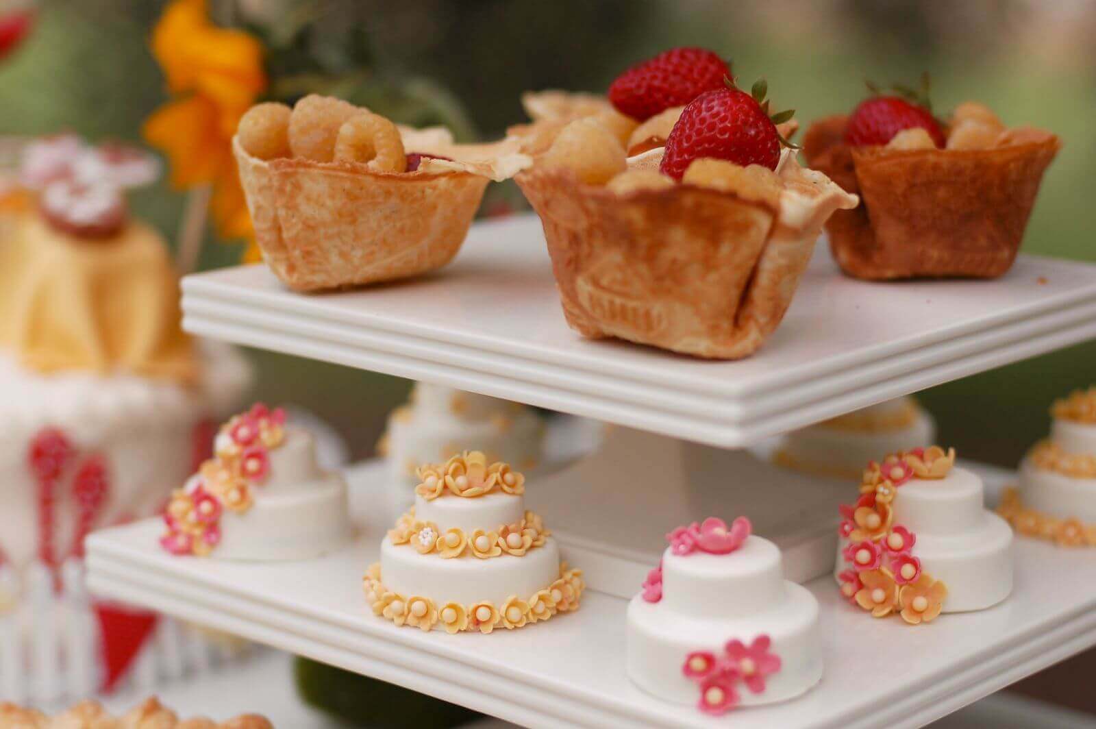 fruit filled edible cookie bowls