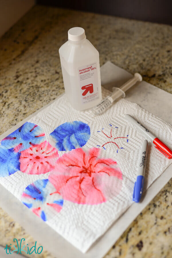 Sharpie tie dye napkins 4th of July fireworks