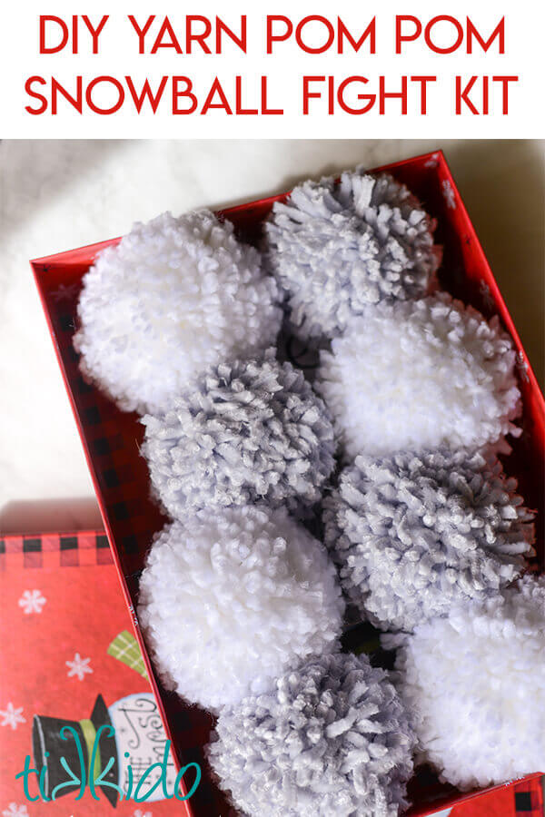 Yarn Pom Pom Snowball Fight Kit