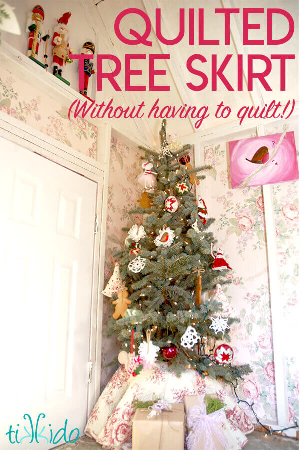Tutorial for making a quilted Christmas tree skirt without having to do any actual quilting.