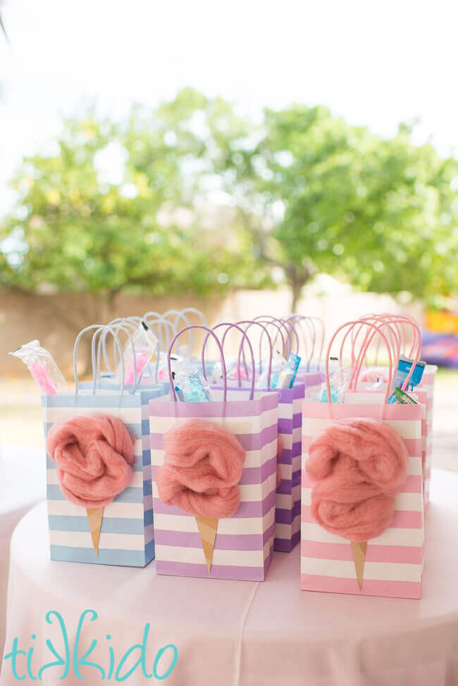 Cotton Candy favor bags at a cotton candy party.