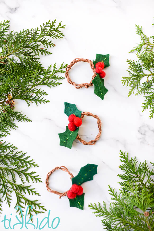 Festive on sale napkin rings