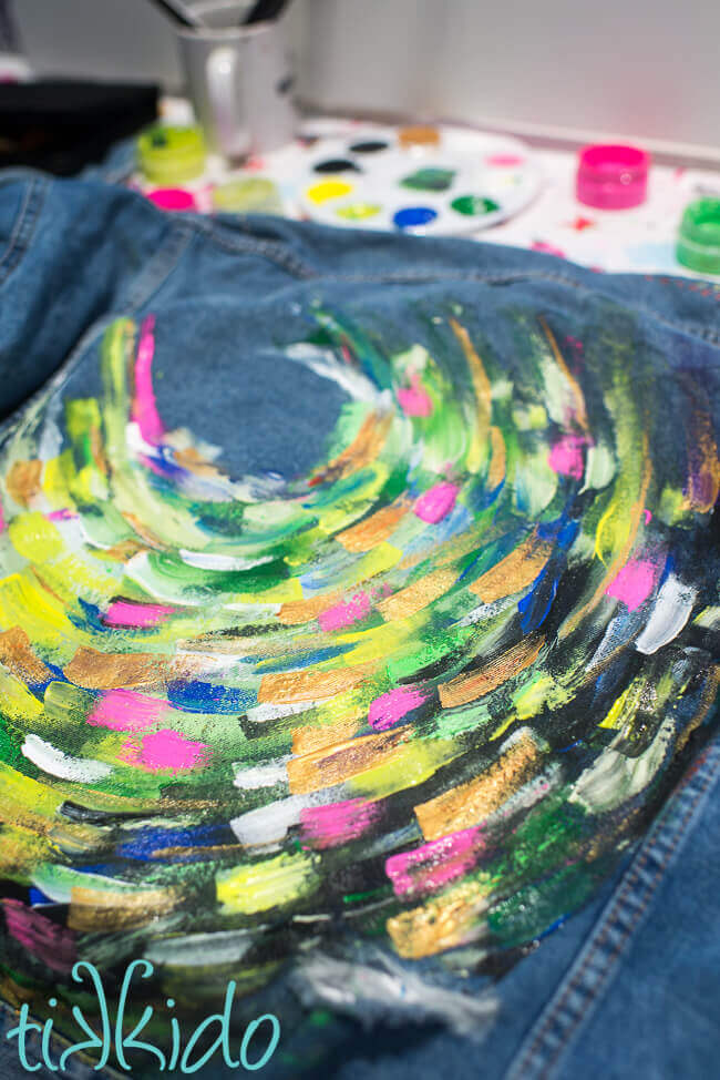 Denim jacket diy on sale paint