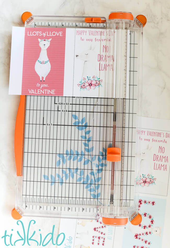 free-printable-llama-valentines-tikkido