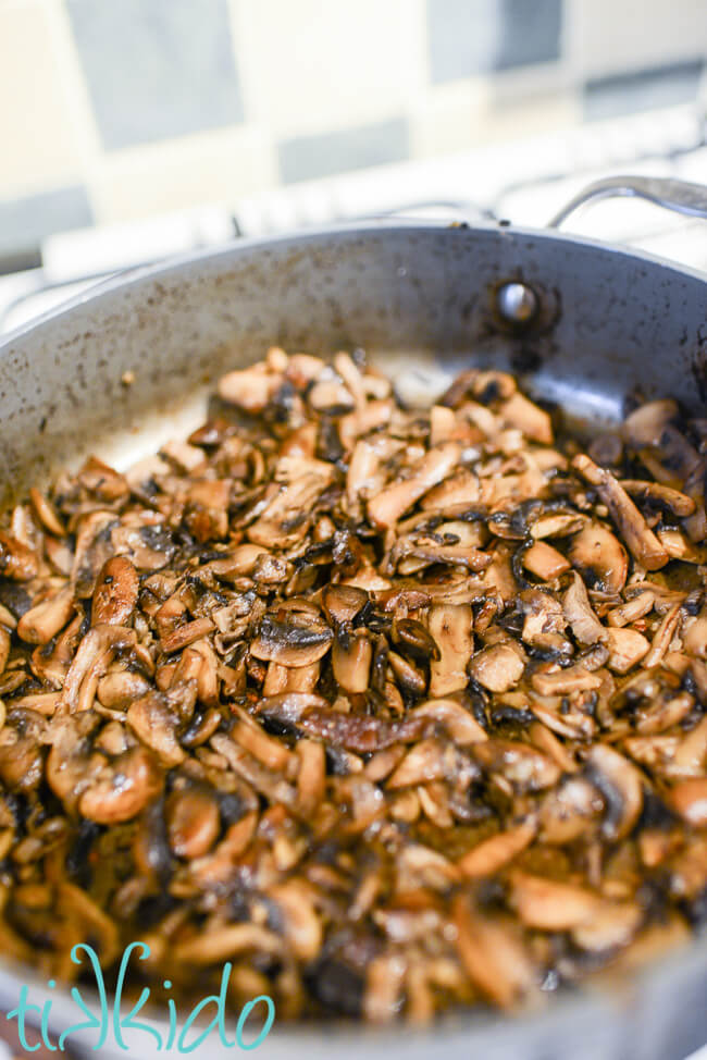 Mushrooms cooked for Recipe for Mushrooms on Toast.