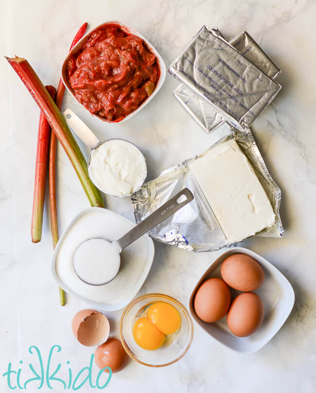 Ingredients for rhubarb cheesecake bars filling.