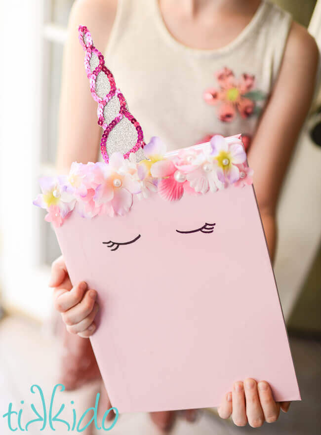 DIY unicorn composition notebook with unicorn horn bookmark