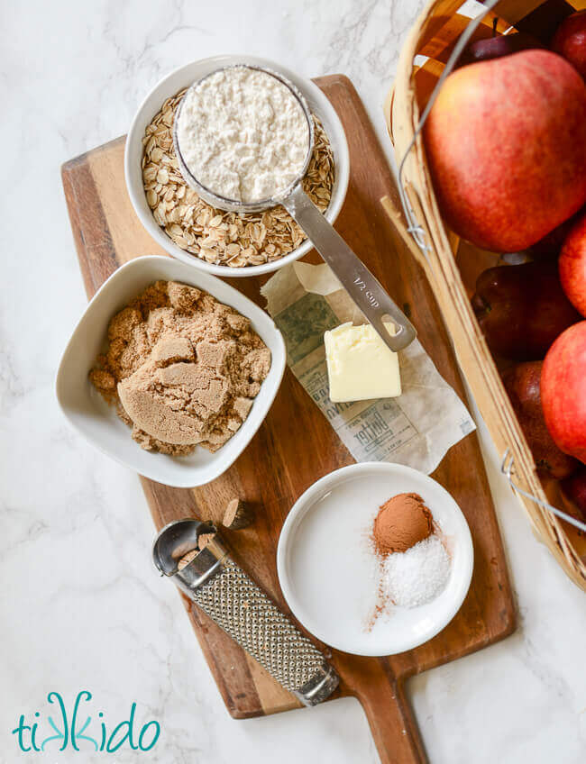 Apple crisp recipe ingredients