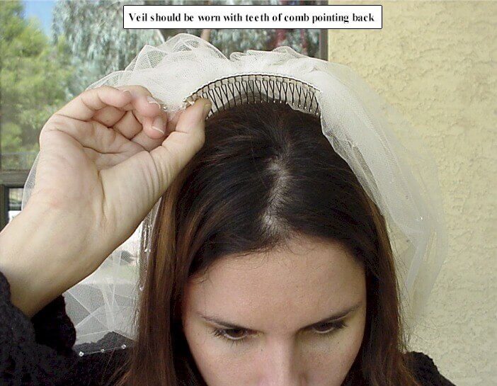 Ways to wear wedding comb