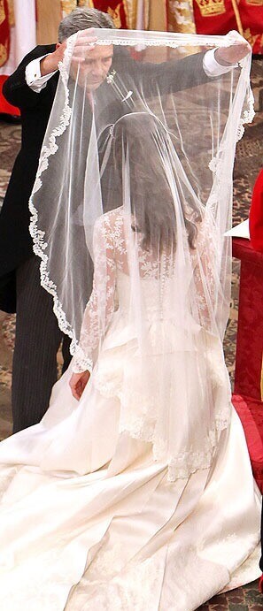 Kate Middleton Silk Tulle Veil Replica Tikkido