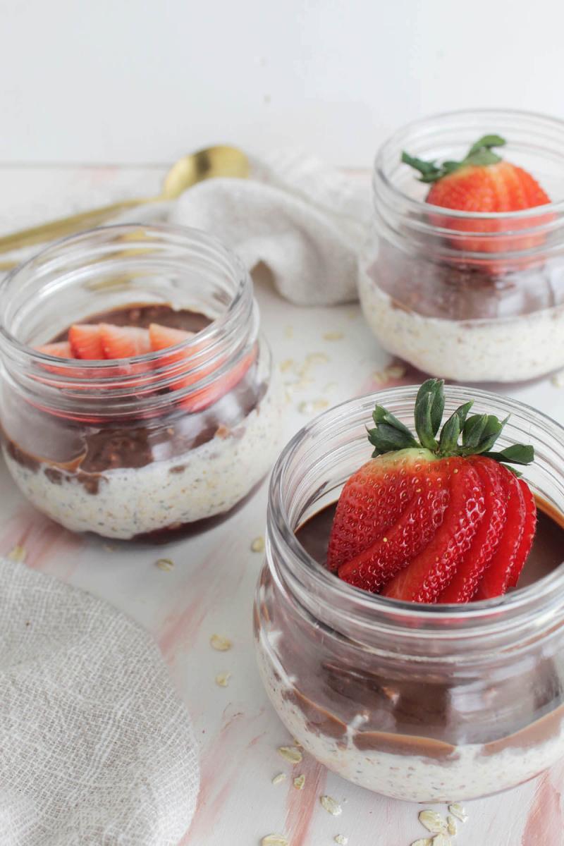 Chocolate covered strawberry overnight oats for a Valentine's day breakfast.