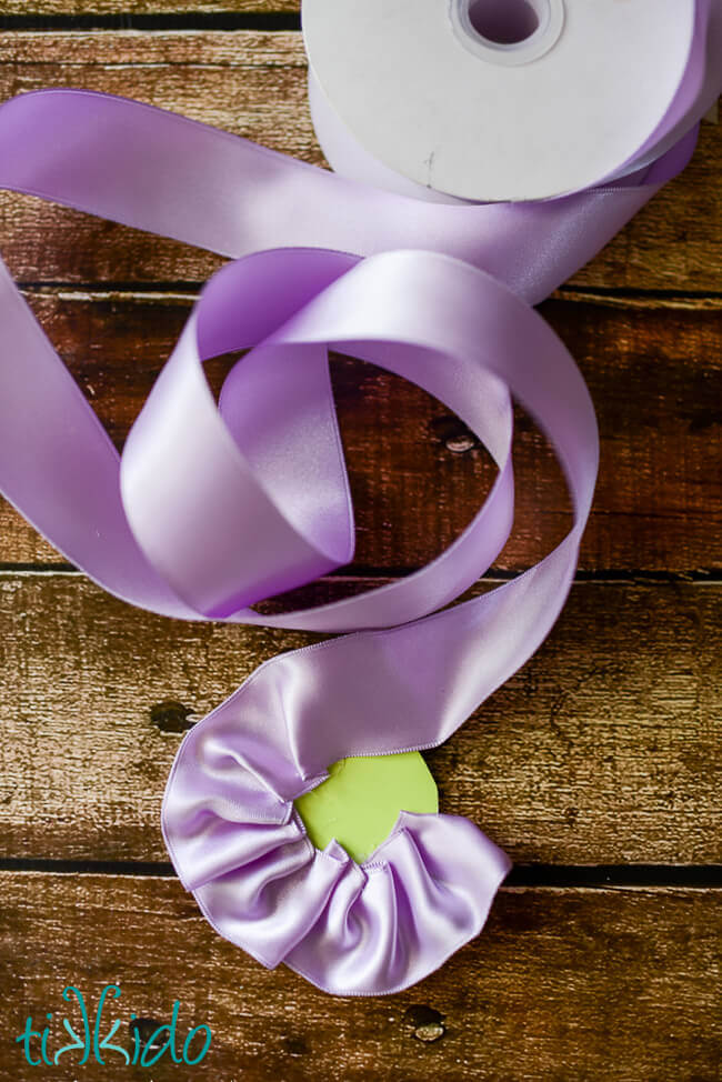 Ruffled Ribbon Rose Spring Gift Wrap Tutorial