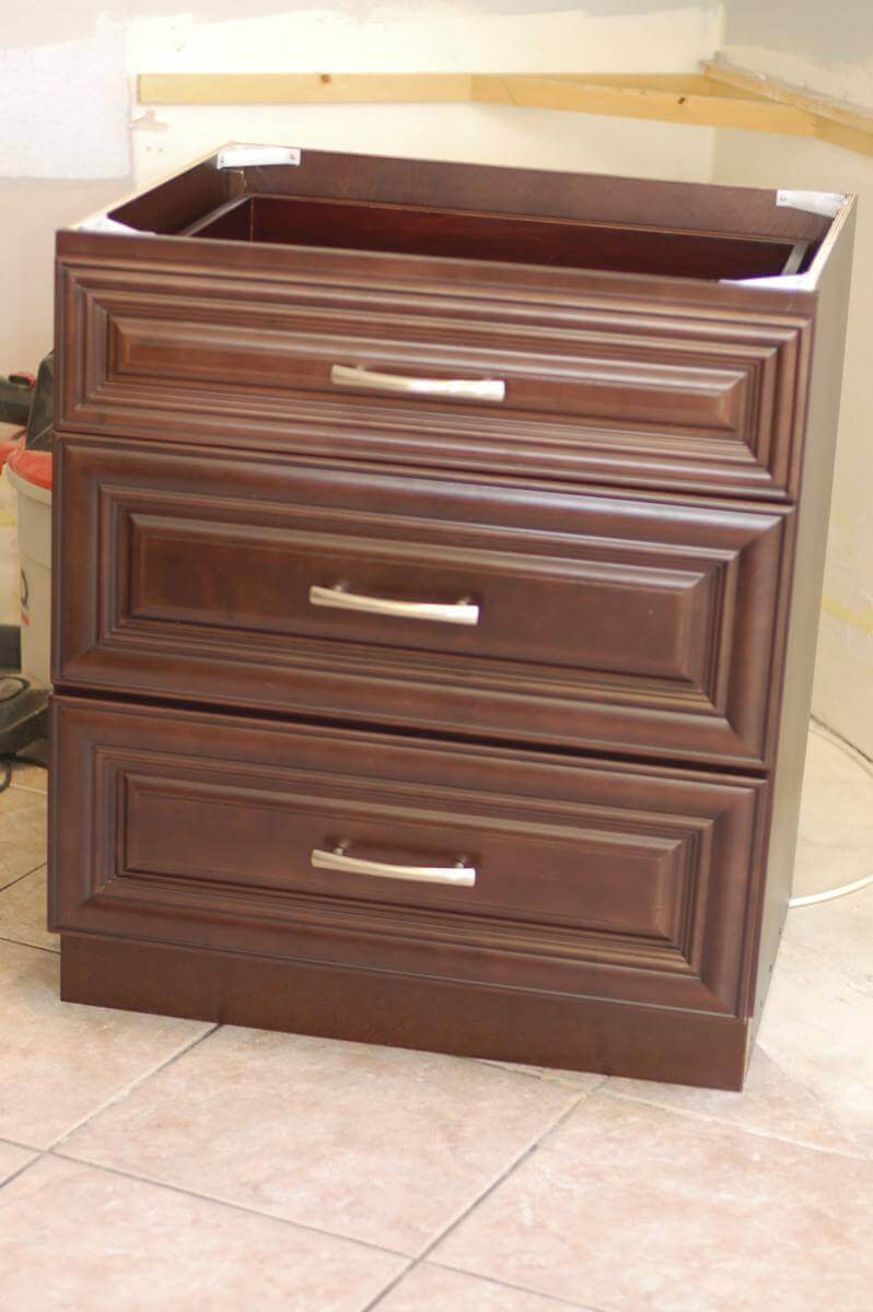 3 Reasons To Add a Toe-Kick Drawer To Your Home