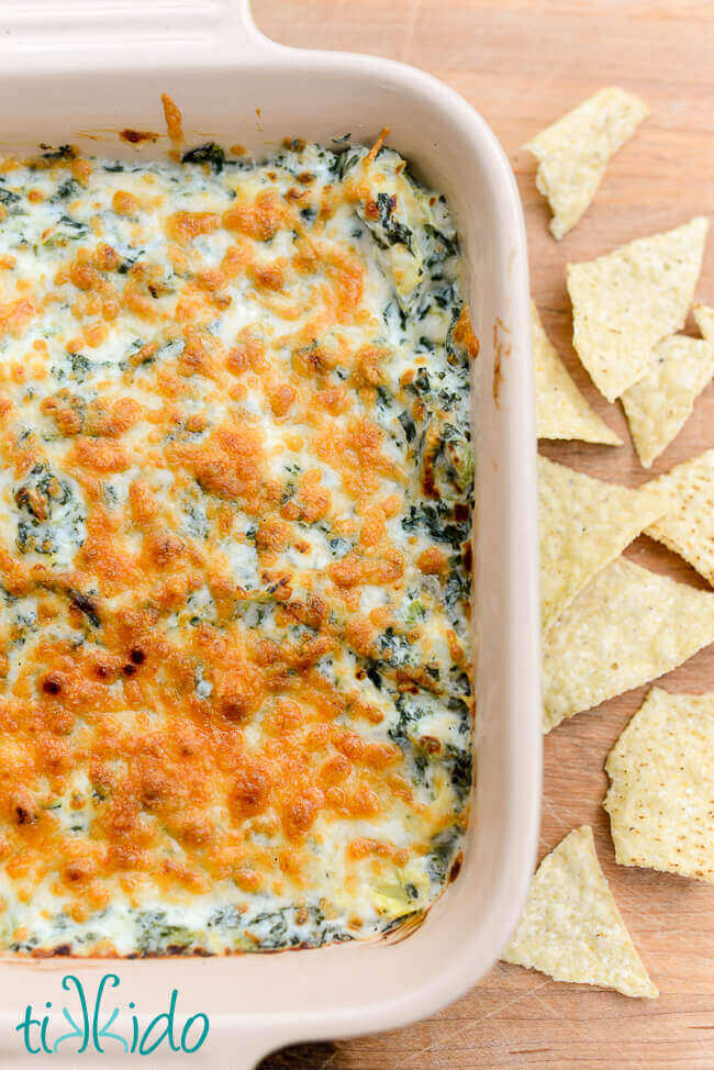 Amazingly delicious LIGHT spinach artichoke dip recipe.